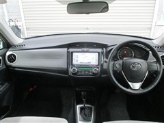 カローラアクシオ G