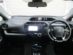 アクア クロスオーバー