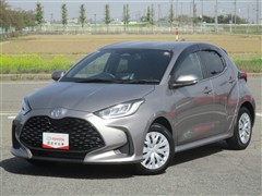 トヨタ ヤリス HV Z