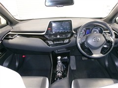 C-HR G-T モードネロ 4WD