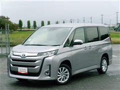 トヨタ ノア HV Z E-Four