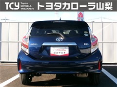 アクア S スタイルブラック