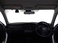 カローラアクシオ 1.3 X