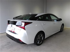 プリウス A ツーリングセレクション