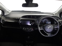 ヴィッツ F セーフティエディ3