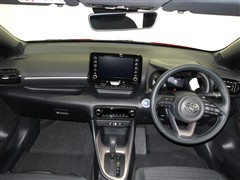 ヤリス ハイブリッド Z