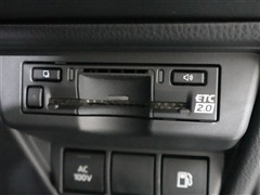 プリウス G