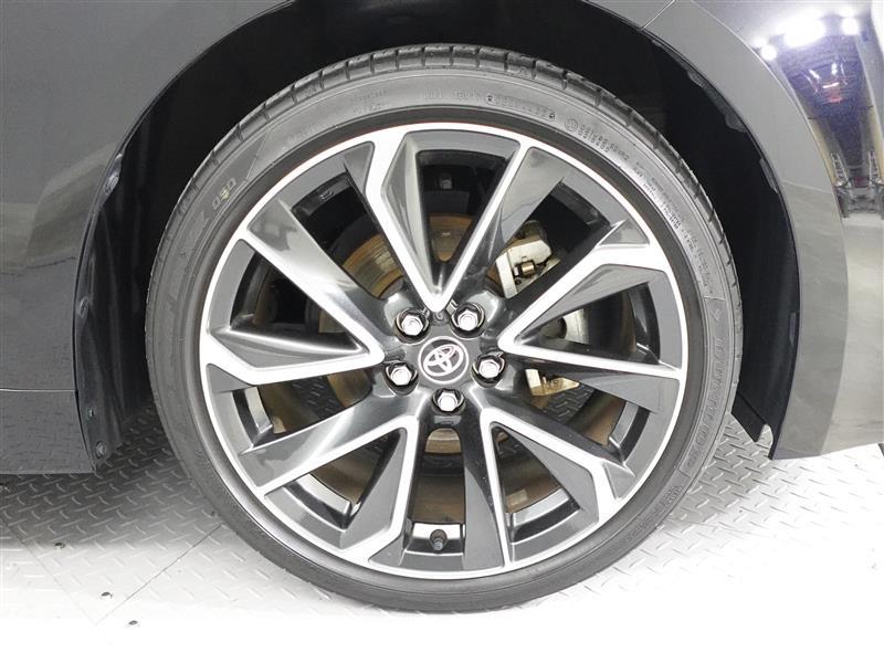 カローラスポーツHV 極美品 GZ4本タイヤ 走行距離3000km！ カローラスポーツHV 極美品 GZ4本タイヤ 走行距離3000km！ カローラ