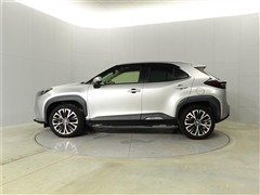 ヤリスクロス HEV Z