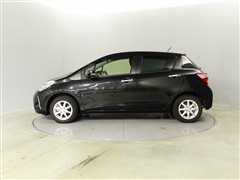 ヴィッツ F セーフティエディ3