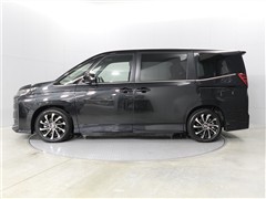 ノア HEV S-Z