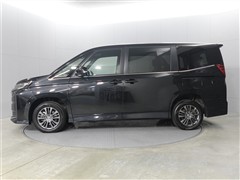 ノア HEV S-Z 4WD