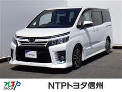 トヨタ　ヴォクシー ZS