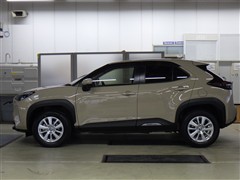 ヤリスクロス ハイブリッド G