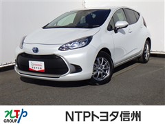 トヨタ アクア G