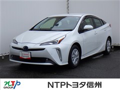 トヨタ プリウス S セーフティプラス2