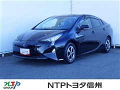 トヨタ プリウス Sセ-フティ-プラス