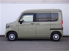 N-VAN +スタイル ファン