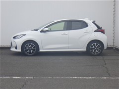 ヤリス ハイブリッド Z