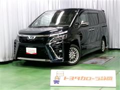 トヨタ　ヴォクシー HV ZS キラメキ3