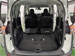 シエンタ HV セーフティED2