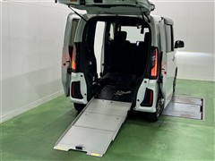 N-BOXカスタム スロープ