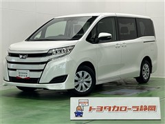 トヨタ ノア X