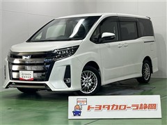 トヨタ　ノア ハイブリッド Si