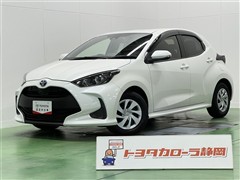 ヤリス ハイブリッド X