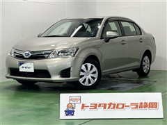 トヨタ カローラアクシオ ハイブリッド