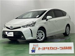 プリウスアルファ S