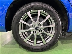 カローラフィールダー ハイブリッド