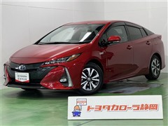 トヨタ プリウスPHV AレザーP
