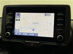 ヤリス ハイブリッド X