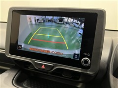 ヤリス ハイブリッドU