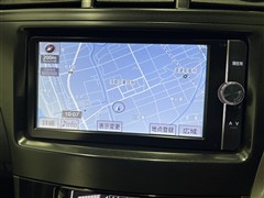 プリウスアルファ S