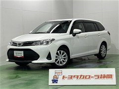 トヨタ　カローラフィールダー X