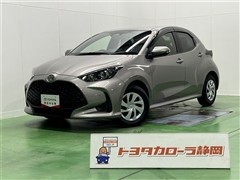 トヨタ ヤリス ハイブリッドU