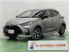 トヨタ ヤリス ハイブリッド Z