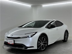プリウス Z