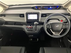 フリードプラス Gホンダセンシンク