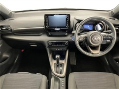 ヤリス ハイブリッド Z