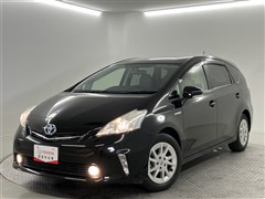 プリウスアルファ S