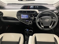 アクア クロスオーバー