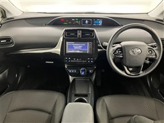 プリウス SSafety Plus 2