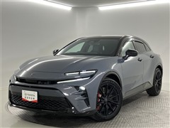 トヨタ クラウンPHEV スポーツ RS