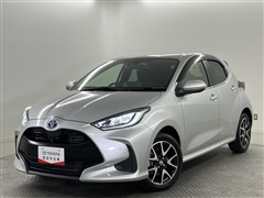 トヨタ　ヤリス ハイブリッド Z