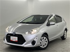 トヨタ アクア S