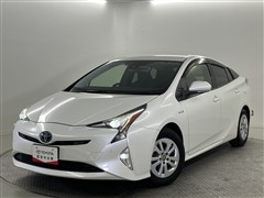 トヨタ プリウス SSafety Plus