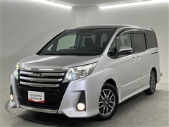 トヨタ　ノア SI